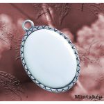 Ovális porcelán medál hímzett mintás ezüst keretben – üres mintakép