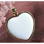 Arany szív alakú porcelán betétes medál – üres porcelán betét