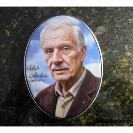 Ovális színes porcelánkép fekete szegéllyel sírkőre – időtálló sírkőkép porcelánfotó saját fényképből