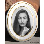 Fekete-fehér Bohemia porcelánkép két arany csíkkal sírkőre – elegáns fehér-fekete porcelánfotó és tartós sírkőkép saját fényképből