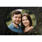 Ovális színes porcelánkép páros fényképből – égetett porcelán sírkőkép kültéri használatra