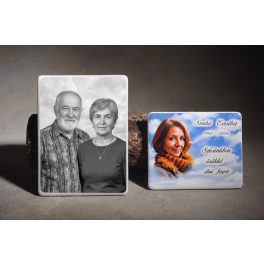 Szögletes porcelánkép sírkőre